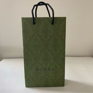 EMPTY Gucci Green Embossed Paper Packaging Bag